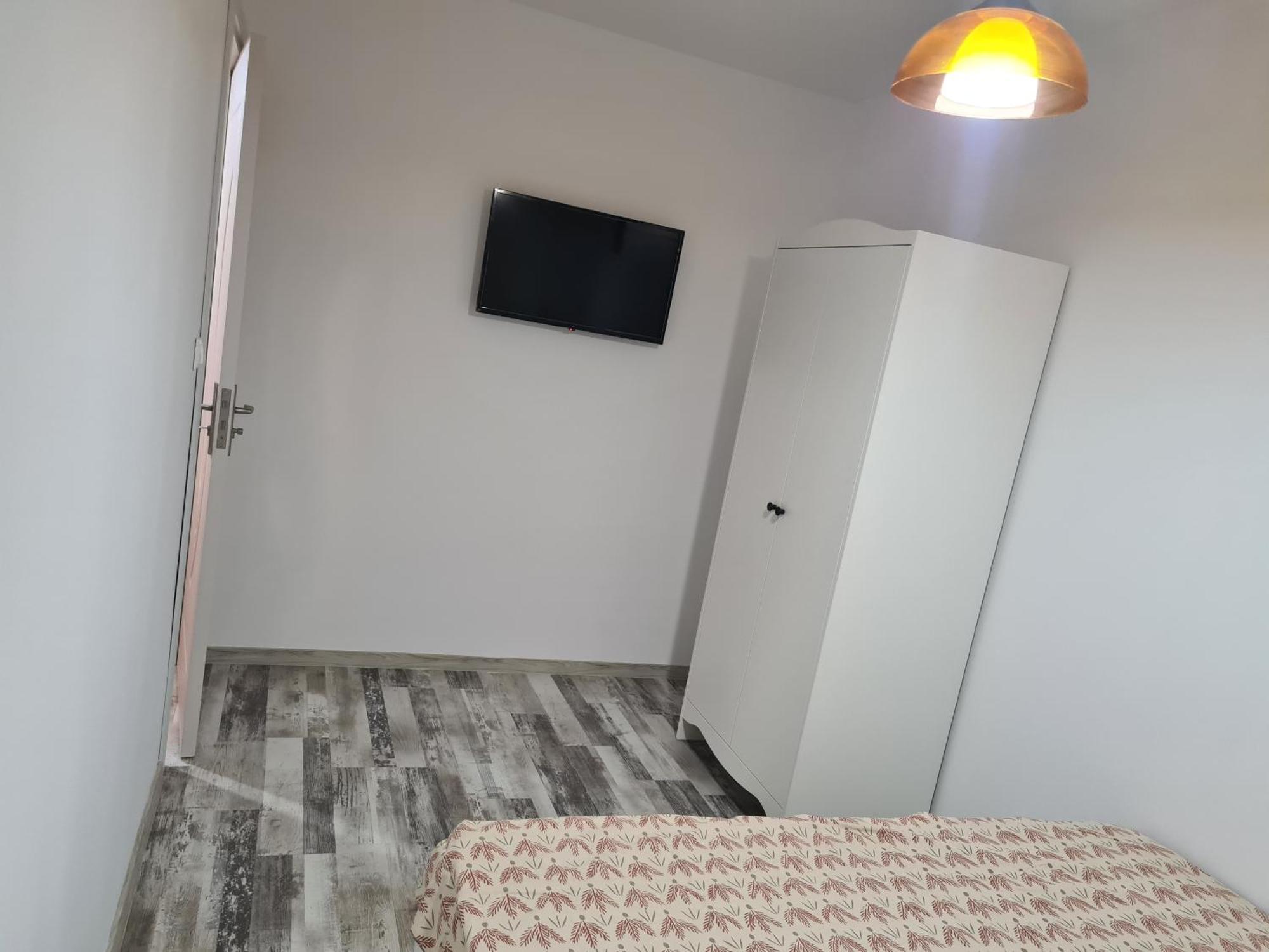 Luxury Mall First Apartments Bacău Exterior foto
